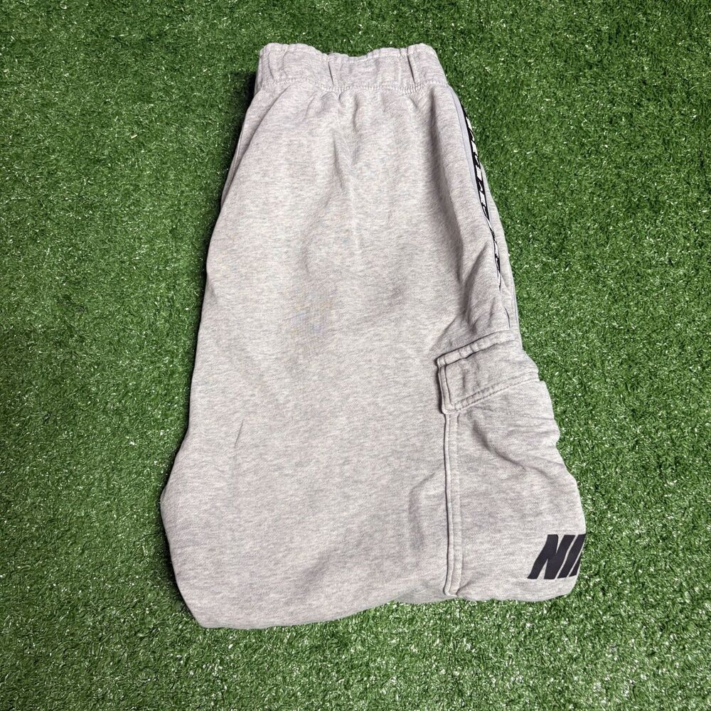 Nike Sportswear Fleece Cargo Pants Men’s Medium Dark Grey Joggers